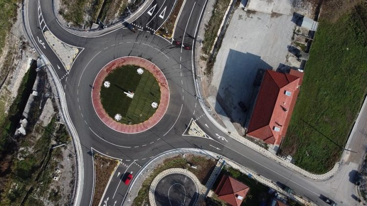 Αγοραστός και Μιχαλάκης παρέδωσαν στην κυκλοφορία  ακόμα ένα μεγάλο έργο