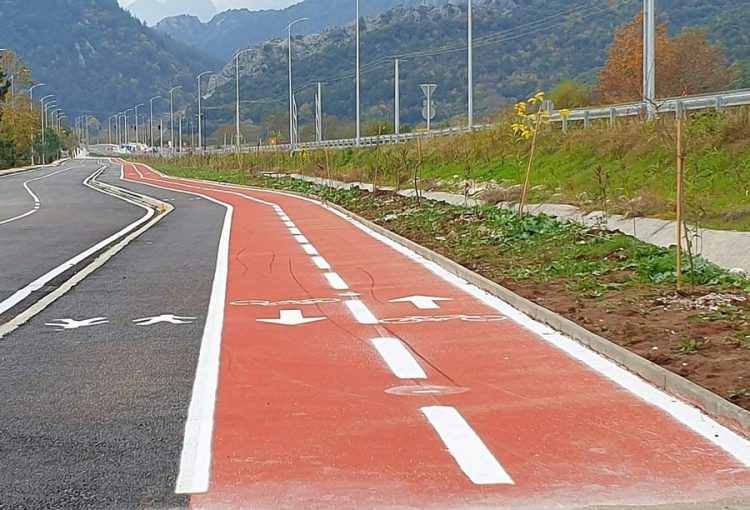 Αγοραστός και Μιχαλάκης παρέδωσαν στην κυκλοφορία  ακόμα ένα μεγάλο έργο