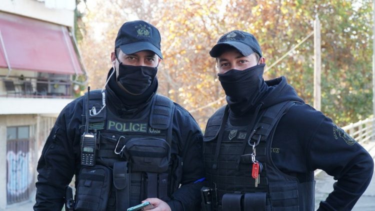 Σε κλίμα βαθιάς συγκίνησης  και με αυξημένα μέτρα  η κηδεία του Μητροπολίτη Αλεξίου