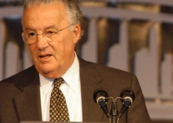 Μικέλης Χατζηγάκης: Mακάρι να υπήρχαν και σήμερα πολιτικοί σαν τον Πωλ Σαρμπάνη