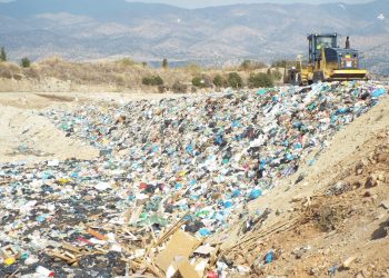 Έρευνες στο ΧΥΤΑ στα Τρίκαλα για την ηλικιωμένη που εξαφανίστηκε