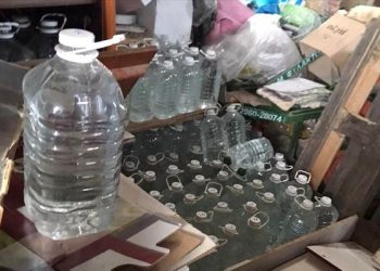 ΣΔΟΕ: Στο «φως» κύκλωμα που διακινούσε λαθραίο τσίπουρο