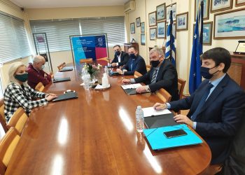 Συνάντηση του Προέδρου της Περιφερειακής Ένωσης Θεσσαλίας με τον Πέτσα