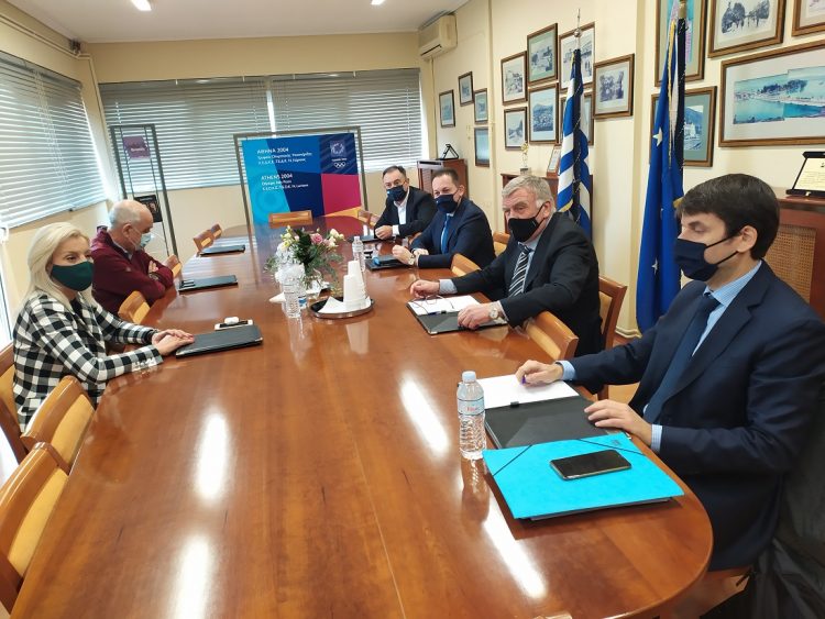 Συνάντηση του Προέδρου της Περιφερειακής Ένωσης Θεσσαλίας με τον Πέτσα