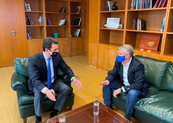 Εξελίξεις  φέρνει η πολύωρη συνάντηση Αγοραστού – Σκρέκα στην Αθήνα