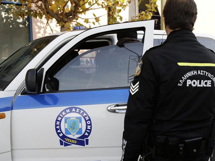 Συνελήφθησαν με χασίς δύο άτομα στα Τρίκαλα