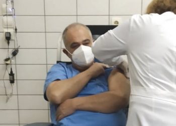 Άρχισαν οι εμβολιασμοί για τον COVID-19 στο Νοσοκομείο Τρικάλων