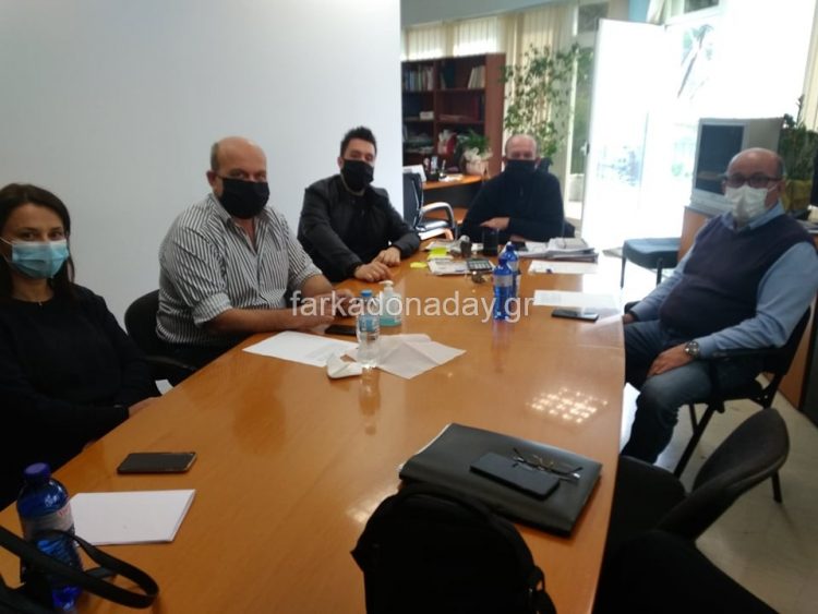 Ευχές και… πειράγματα στον Γεωργολόπουλο  για την γιορτή του!