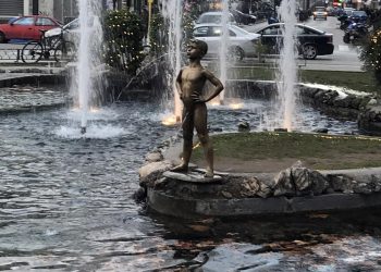 Πώς θα γιορτάσουν τα σχολεία τους Τρεις Ιεράρχες – Διευκρινίσεις υπ. Παιδείας για τον εκκλησιασμό