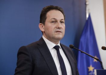 Στη Λάρισα την Παρασκευή ο Στέλιος Πέτσας – Με ποιους θα συναντηθεί