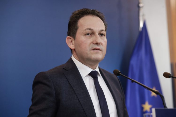Στη Λάρισα την Παρασκευή ο Στέλιος Πέτσας – Με ποιους θα συναντηθεί