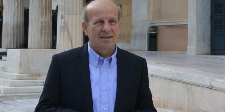Xρήστος Σιμορέλης: Κούρεμα του ιδιωτικού χρέους