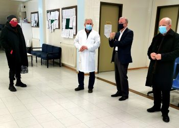 Κλιμάκιο της  Ν.Ε ΣΥΡΙΖΑ στο Κέντρο Υγείας  Καλαμπάκας