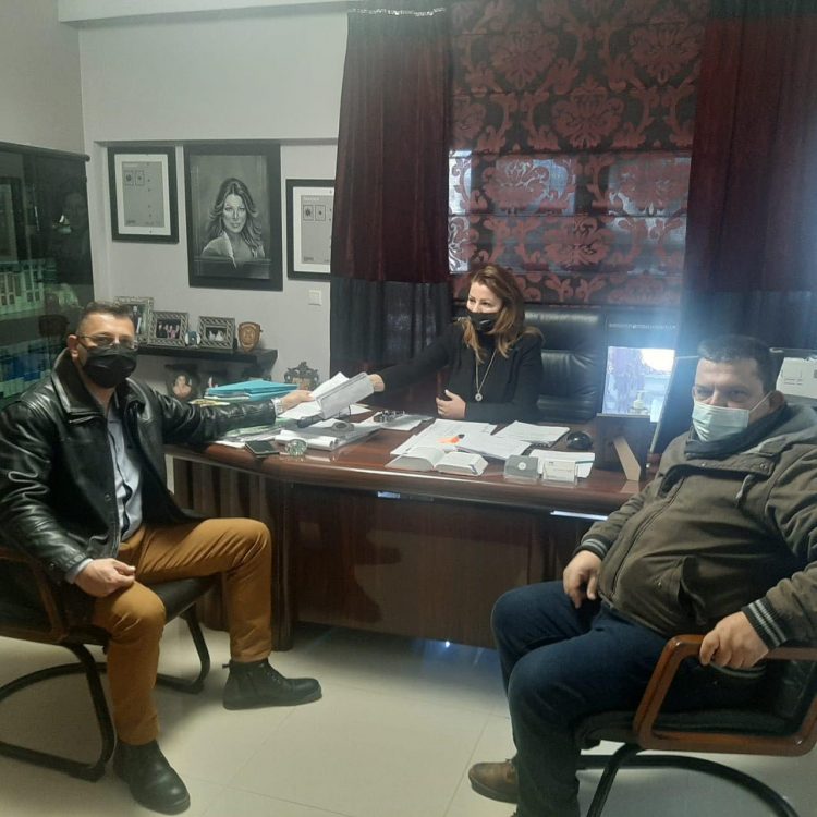 Συζήτηση με εκπροσώπους της Τοπικής Αυτοδιοίκησης πραγματοποίησε η Κατερίνα Παπακώστα
