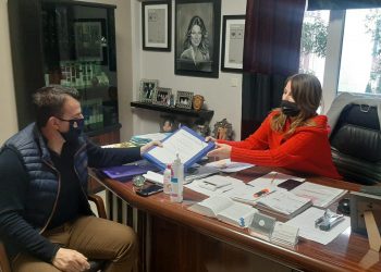 Συζήτηση με εκπροσώπους της Τοπικής Αυτοδιοίκησης πραγματοποίησε η Κατερίνα Παπακώστα