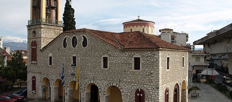 Τύρναβος: Εδώ παπάς, εκεί παπάς…