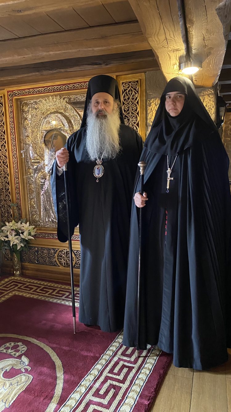 Εκλέχτηκε νέα Hγουμένη στην Iερά Μονή Ρουσάνου Μετεώρων