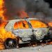 Συναγερμός στην Πυροσβεστική: Φλεγόμενο αυτοκίνητο εν κινήσει έξω από τη Λάρισα