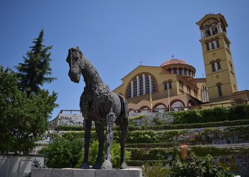 Καλά νέα για  Τρίκαλα και Λάρισα με 2 και 7 νέα κρούσματα