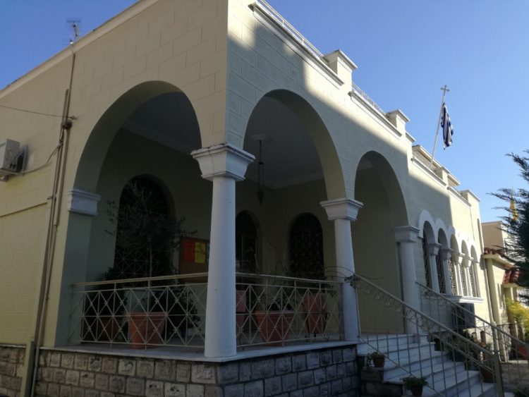 Εξυπηρέτηση κοινού στα Γραφεία της Ιεράς Μητροπόλεως Τρίκκης και Σταγών