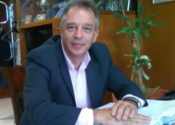 Μιχαλάκης και…ξερό ψωμί…λένε και στον Δήμο Φαρκαδόνας!