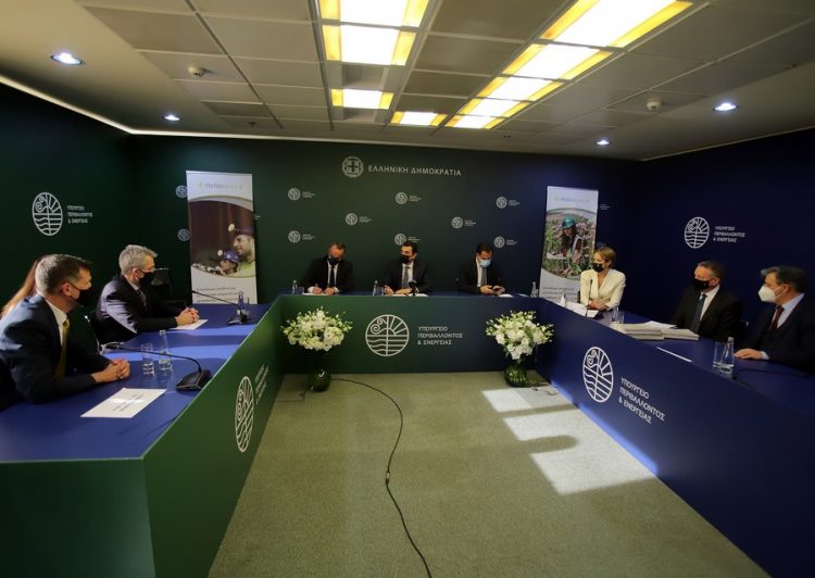 Σκρέκας: Eπανεκκινούμε μία από τις μεγαλύτερες, άμεσες ξένες επενδύσεις στη χώρα μας