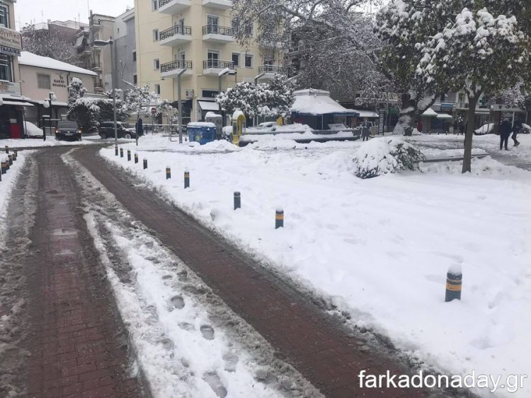Στην έξυπνη πόλη των Τρικάλων τα πράγματα είναι λίγο περίεργα…