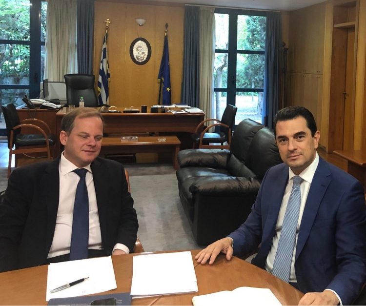 Επικοινωνίες Σκρέκα  για τη καταγραφή ζημιών και τις δυνατότητες αποζημίωσης των πολιτών