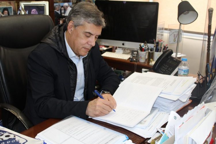 Νέα μηχανήματα στη ΜΕΘ του Γενικού Νοσοκομείου Λάρισας