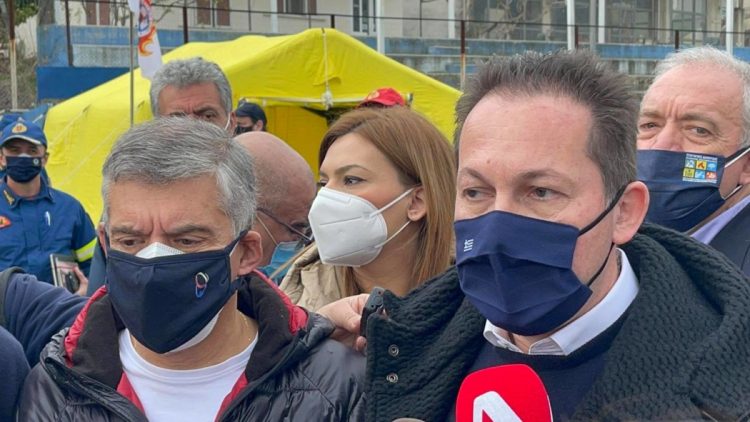 Στέλιος Πέτσας: Τη Δευτέρα 300.000 ευρώ στο Δ. Φαρκαδόνας για τις πρώτες ενισχύσεις στους σεισμόπληκτους (βίντεο)