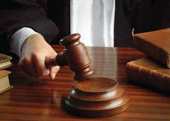 Quiz:  Ποιος εν ενεργεία αντιδήμαρχος του δήμου Φαρκαδόνας τίθεται σε αργία;;;;;;