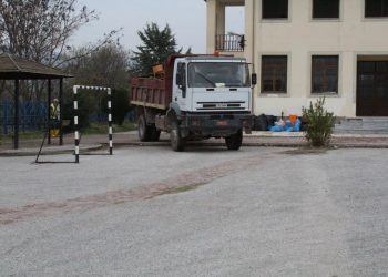 Εργασίες στο γυμνάσιο Ζάρκου για να υποδεχθεί τους μαθητές του Δημοτικού