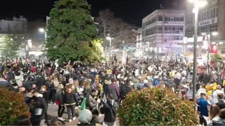 Υφυπουργός Υγείας: Υγειονομική βόμβα τα καρναβαλικά πάρτυ – Έρχεται δύσκολη εβδομάδα