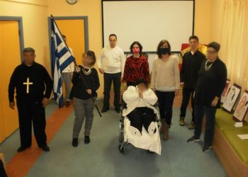 Όμορφη γιορτή για την εθνική επέτειο στο ΚΔΑΠ – ΜΕΑ «ΗΦΑΙΣΤΟΣ» του Δ. Τρικκαίων
