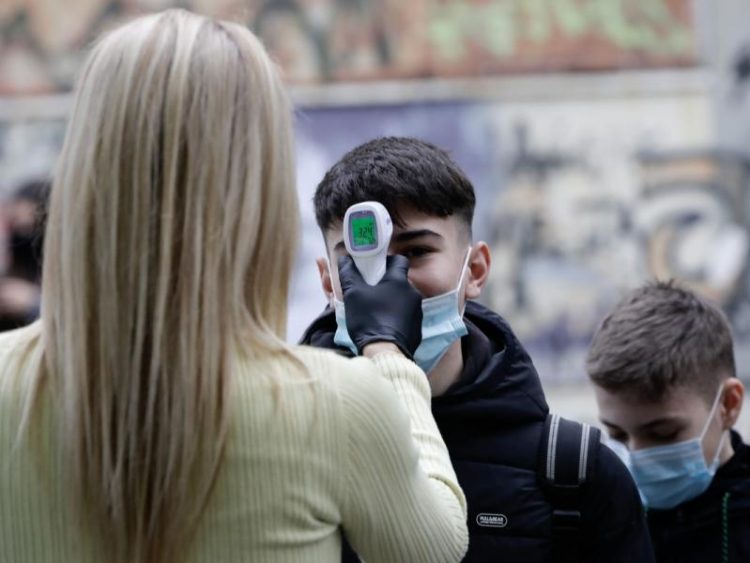 Άνοιγμα σχολείων στις 5 Απριλίου με self test – Οι νέες προτάσεις
