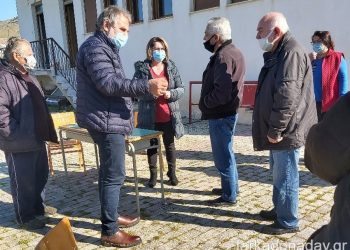 Από την πρώτη στιγμή δίπλα σε όσους επλήγησαν από τον σεισμό ο Μπάρδας