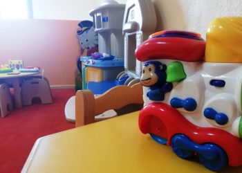 Παραμένουν κλειστοί οι βρεφονηπιακοί και παιδικοί σταθμοί