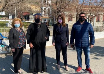 Αμείωτο το ενδιαφέρον της Κατερίνας Παπακώστα για τους σεισμοπαθείς  του Δήμου Φαρκαδόνας