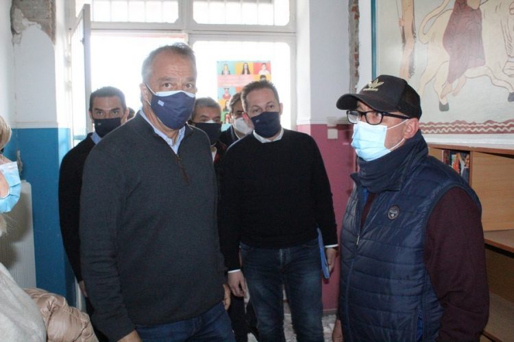 Η ατζέντα της επίσκεψης Πέτσα στo Ζάρκο