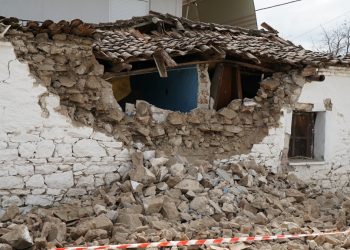 Επιτέλους…. τόπο στους  νεώτερους