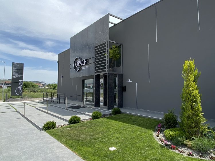 ΟΡΑΣΗ – Μια υπερσύγχρονη Οφθαλμολογική μονάδα ημερήσιας νοσηλείας στα Τρίκαλα