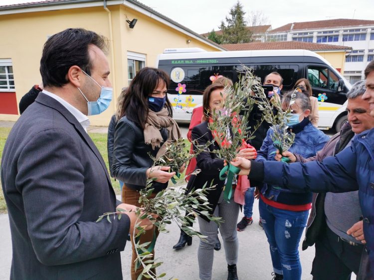 Στις αναβαθμισμένες κοινωνικές δομές του Δ. Τρικκαίων η υφυπουργός Δόμνα Μιχαηλίδου