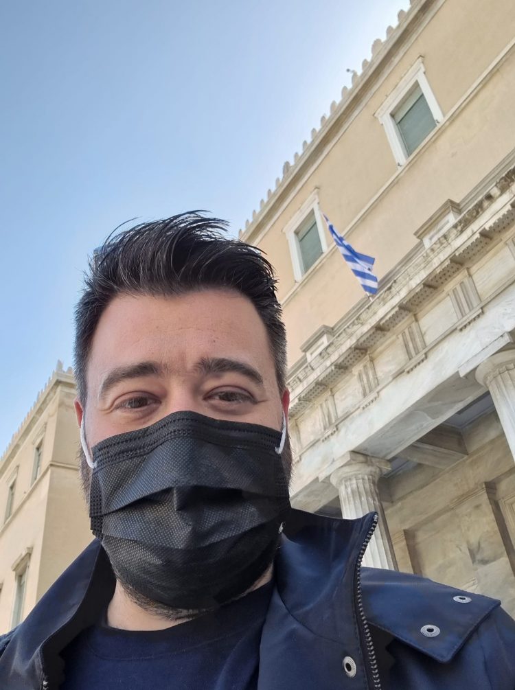 Selfie με νόημα ο Ηλιάδης