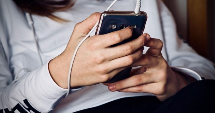 Αποσύρεται η LG από την παγκόσμια αγορά κινητής τηλεφωνίας