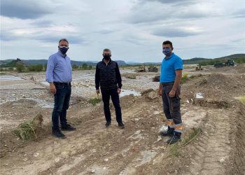 Στα αντιπλημμυρικά έργα Αγοραστός – Μιχαλάκης