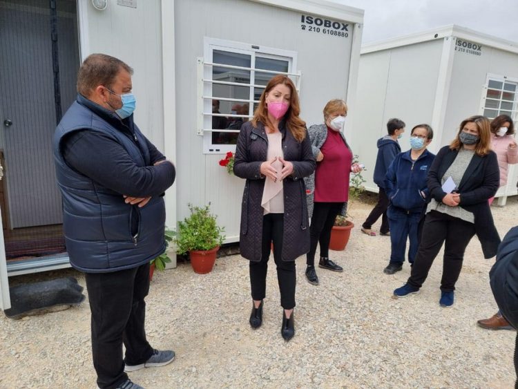 Δωροεπιταγές ύψους 6.000€  από τα  super market  Σκλαβενίτη διανεμήθηκαν  στους σεισμόπληκτους