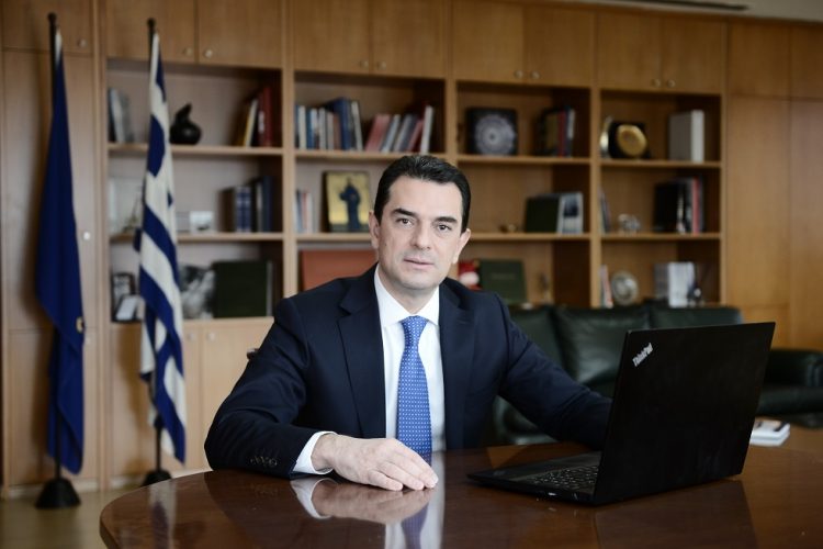Συνέντευξη εφ’ όλης της ύλης του Υπουργού Περιβάλλοντος και Ενέργειας Κώστα Σκρέκα