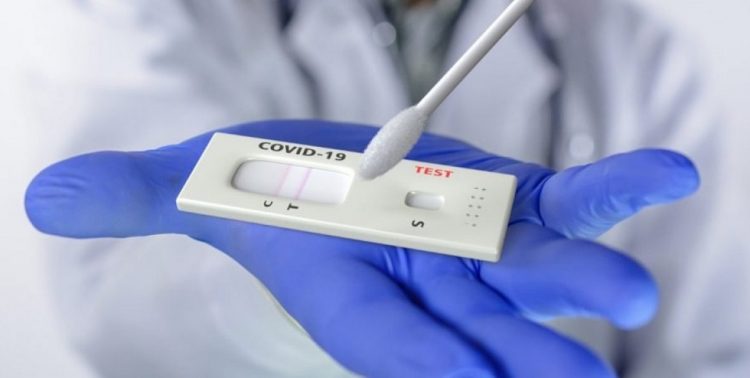 Σοκ στη Γερμανία: Εντοπίστηκε τοξική ουσία σε 2.000.000 self tests που έκαναν μαθητές!