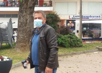 To «ευχαριστω» του  προέδρου της κοινότητας Φαρκαδόνας