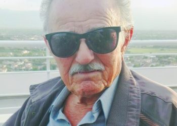 Απεβίωσε ο Στέφανος Κατσαρός